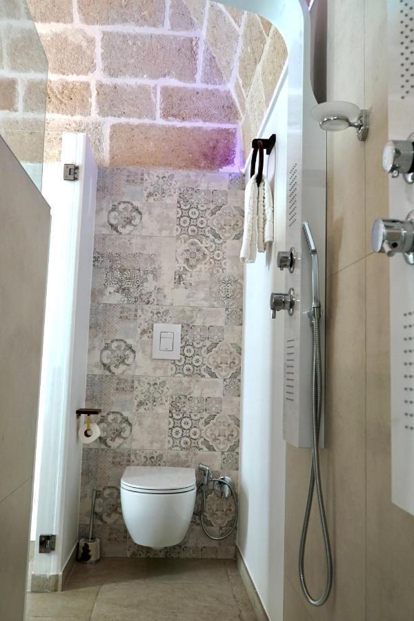 מונופולי Suite 141 - Luxury B&B מראה חיצוני תמונה